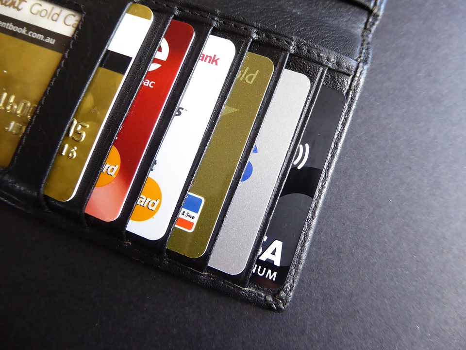 Bankkaart verdringt cash geld